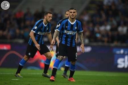 CBA球队战绩分析及焦点对决回顾（CBA战绩大盘点与焦点之战复盘）