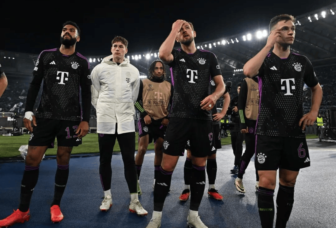 官方：美因茨主帅亨里克森下课；球队积6分排名德甲垫底（美因茨官宣解聘主帅亨里克森，球队仅积6分垫底德甲）