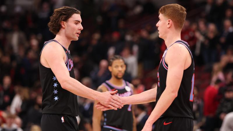 全运会男足U20八强出炉：上海、新疆等队晋级，浙江被抽签淘汰（全运会U20男足八强确定：上海、新疆等队晋级，浙江抽签出局）