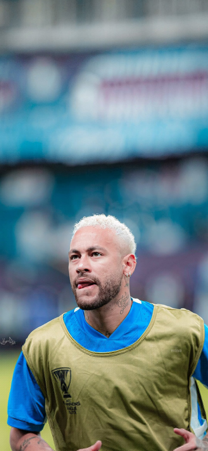 魏祥鑫：未来想出去看看，若踢出来就在外面，实在不行再回来（魏祥鑫：想出去闯闯，若能立足就留在外面，不行再回归）