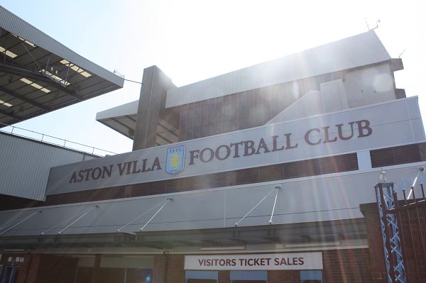 都体：尤文为随队远征挪威的约400名球迷发放30欧电子商城券（意媒：尤文向随队赴挪威的约400名球迷派发30欧电子商城代金券）