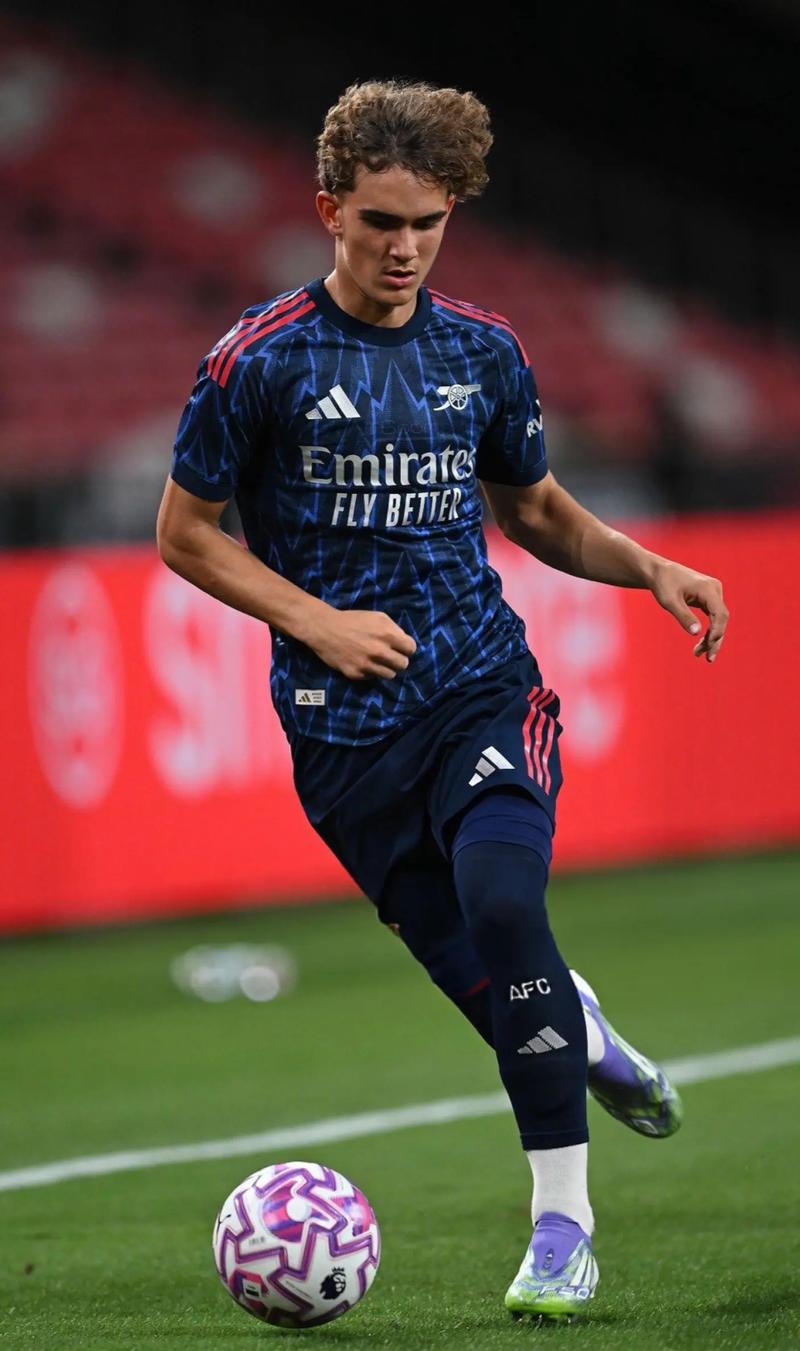 TA：美职联投票决定，2027年开始赛历调整为7月至次年5月（TA：美职联表决通过，自2027年起赛历改为7月至次年5月）