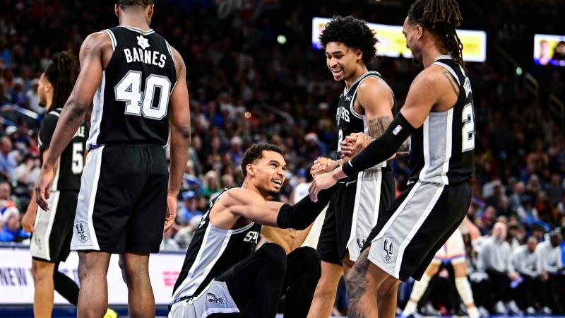 德泽尔比：目前没人比加图索更适合执教意大利队（德泽尔比：加图索是现阶段意大利队主帅最佳人选）