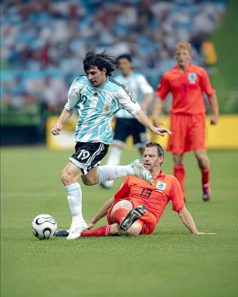 记者：国安新帅大概率是前中央海岸水手主帅蒙哥马利（记者称北京国安新主帅极可能由前中央海岸水手主帅蒙哥马利出任）