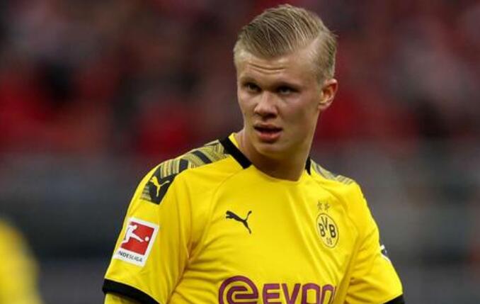 独行侠官方：后卫丹特·埃克萨姆成功接受右膝手术（独行侠官宣：后卫丹特·埃克萨姆右膝手术顺利完成）