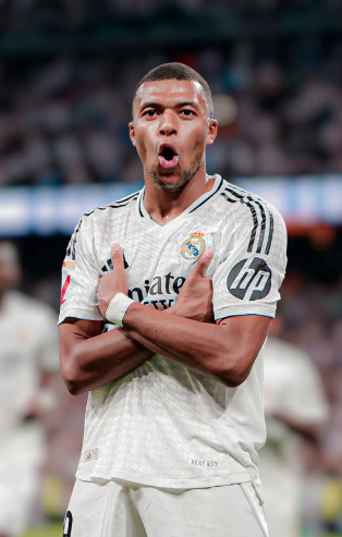 官方：卢卡库恢复训练，并顶替德布劳内入选欧冠大名单（官方消息：卢卡库已恢复训练，取代德布劳内入选欧冠名单）